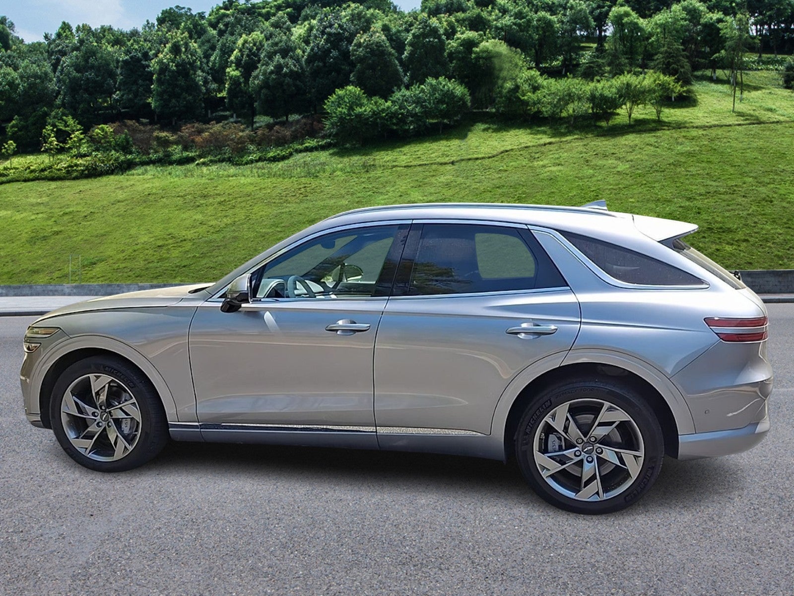 2024 Genesis Electrified GV70 Advanced AWD