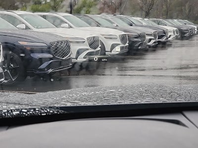 2025 Genesis Electrified GV70 Advanced AWD