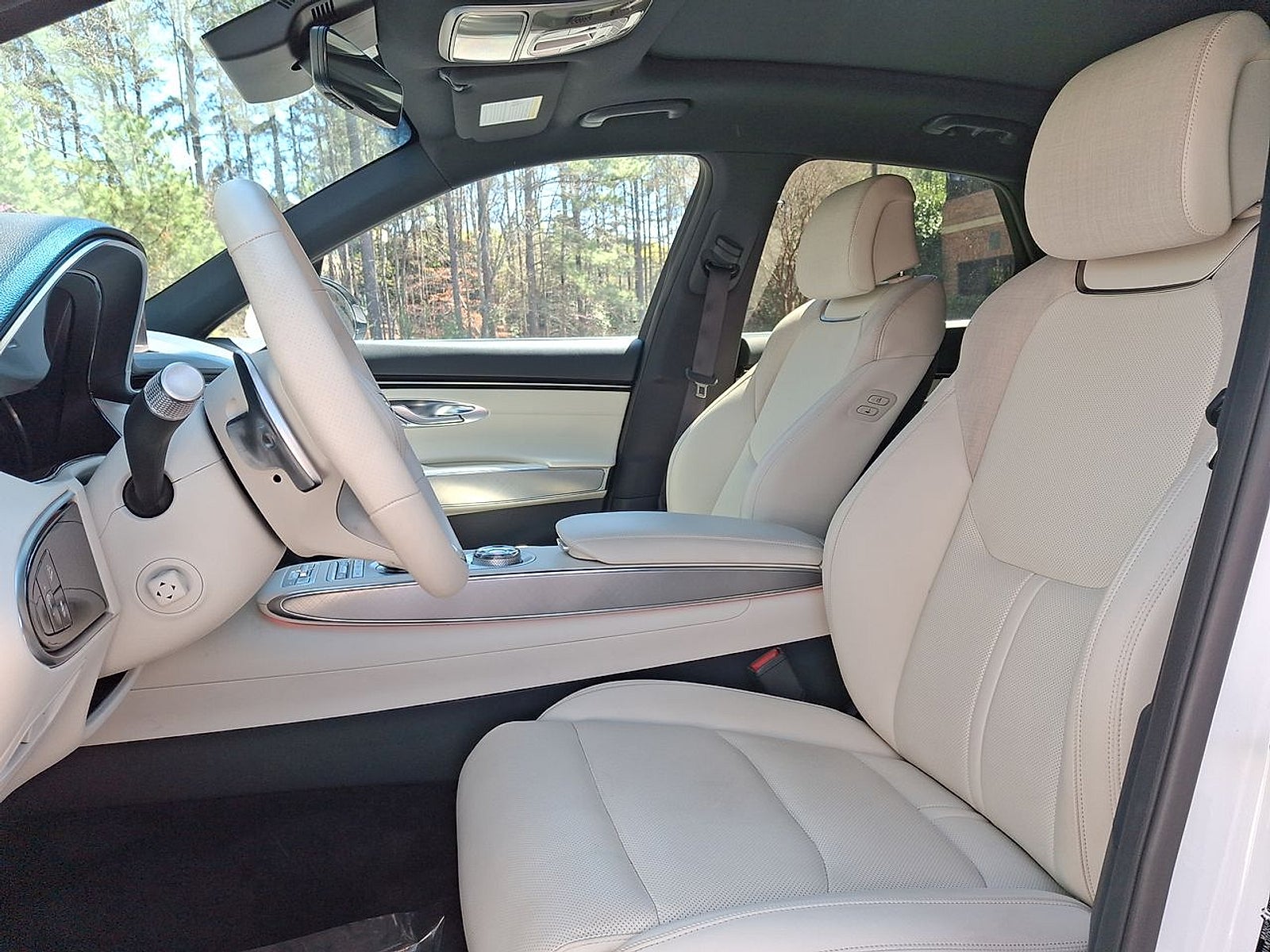 2024 Genesis Electrified GV70 Advanced AWD