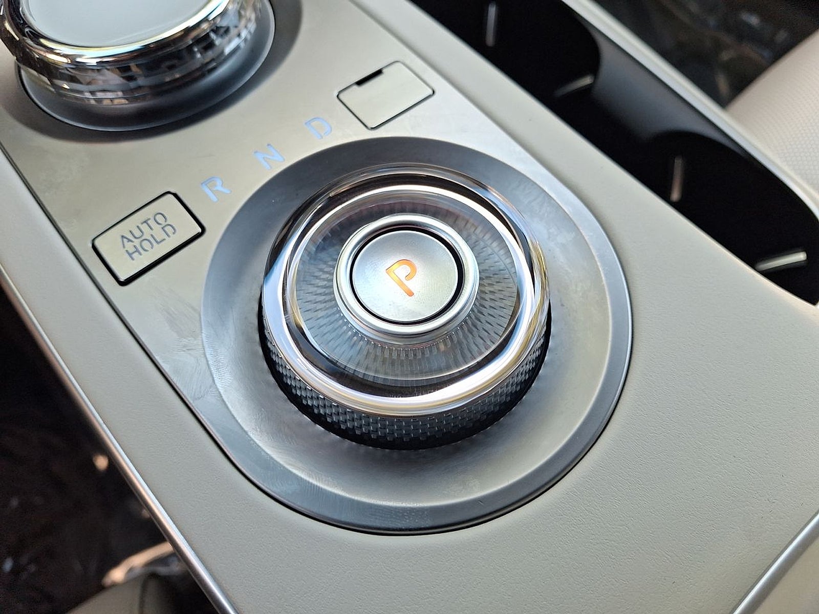 2024 Genesis Electrified GV70 Advanced AWD