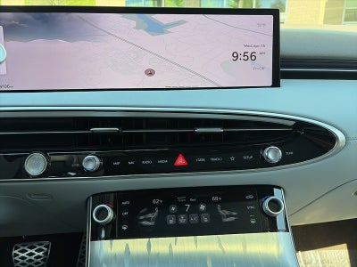 2026 Genesis Electrified GV70 Standard