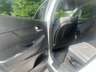 2023 Hyundai Santa Fe SE