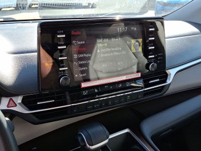 2024 Toyota Sienna XLE