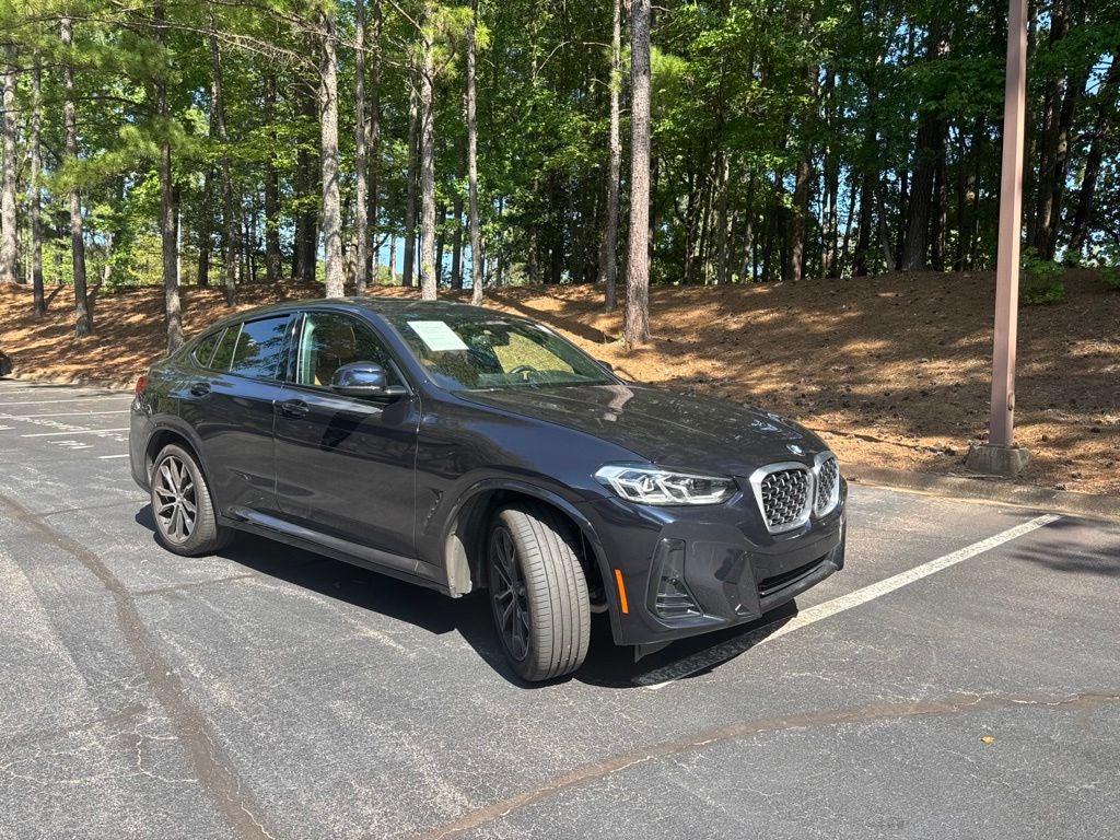 2023 BMW X4 xDrive30i