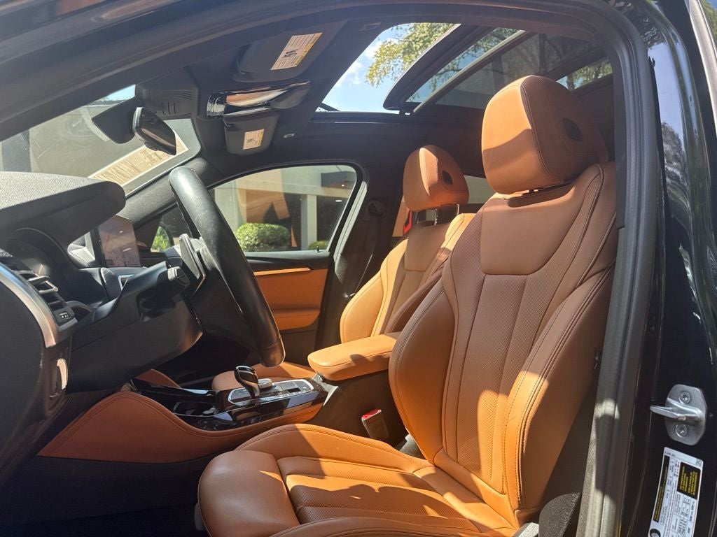 2023 BMW X4 xDrive30i