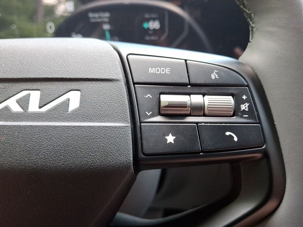 2025 Kia EV6 Light Long Range RWD