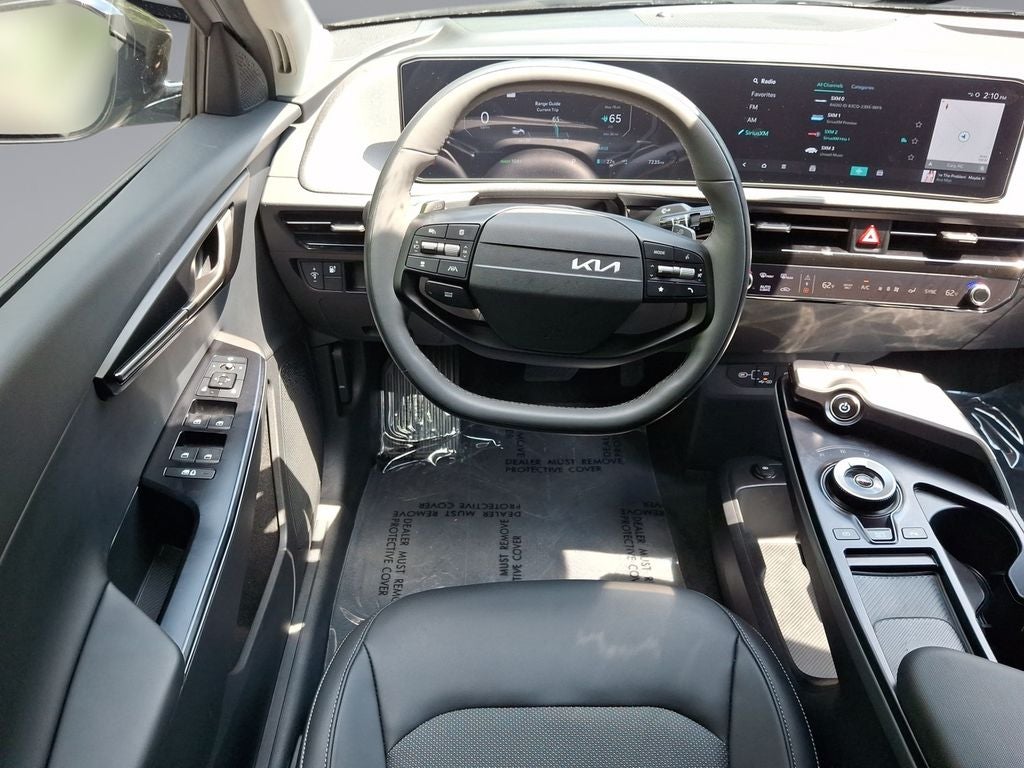 2025 Kia EV6 Light Long Range RWD
