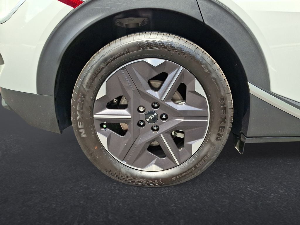 2025 Kia EV6 Light Long Range RWD