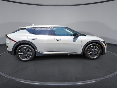 2025 Kia EV6 Light Long Range RWD
