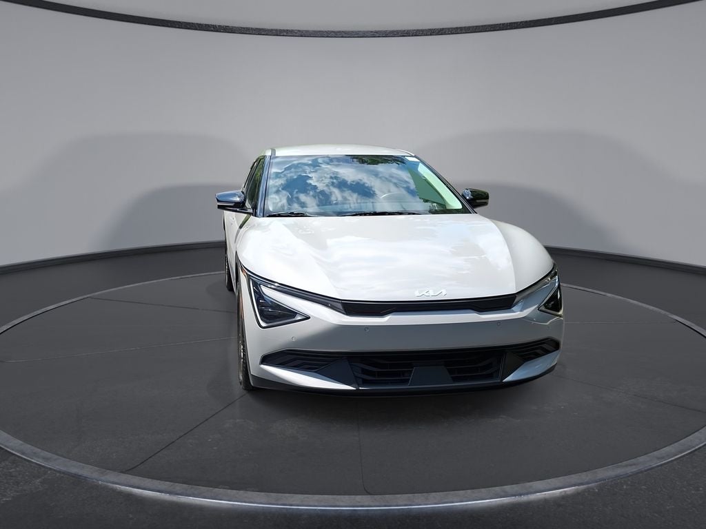 2025 Kia EV6 Light Long Range RWD