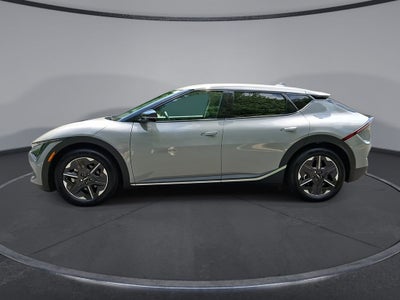2025 Kia EV6 Light Long Range RWD