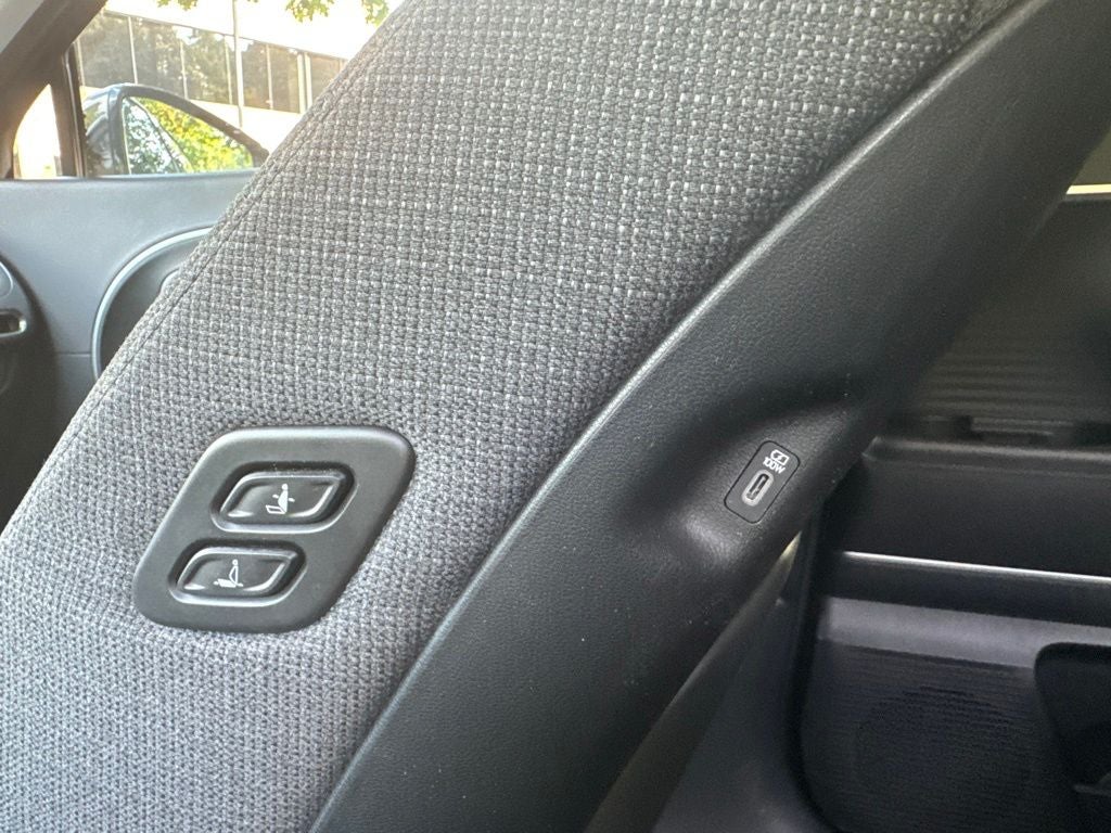 2026 Hyundai IONIQ 9 SE
