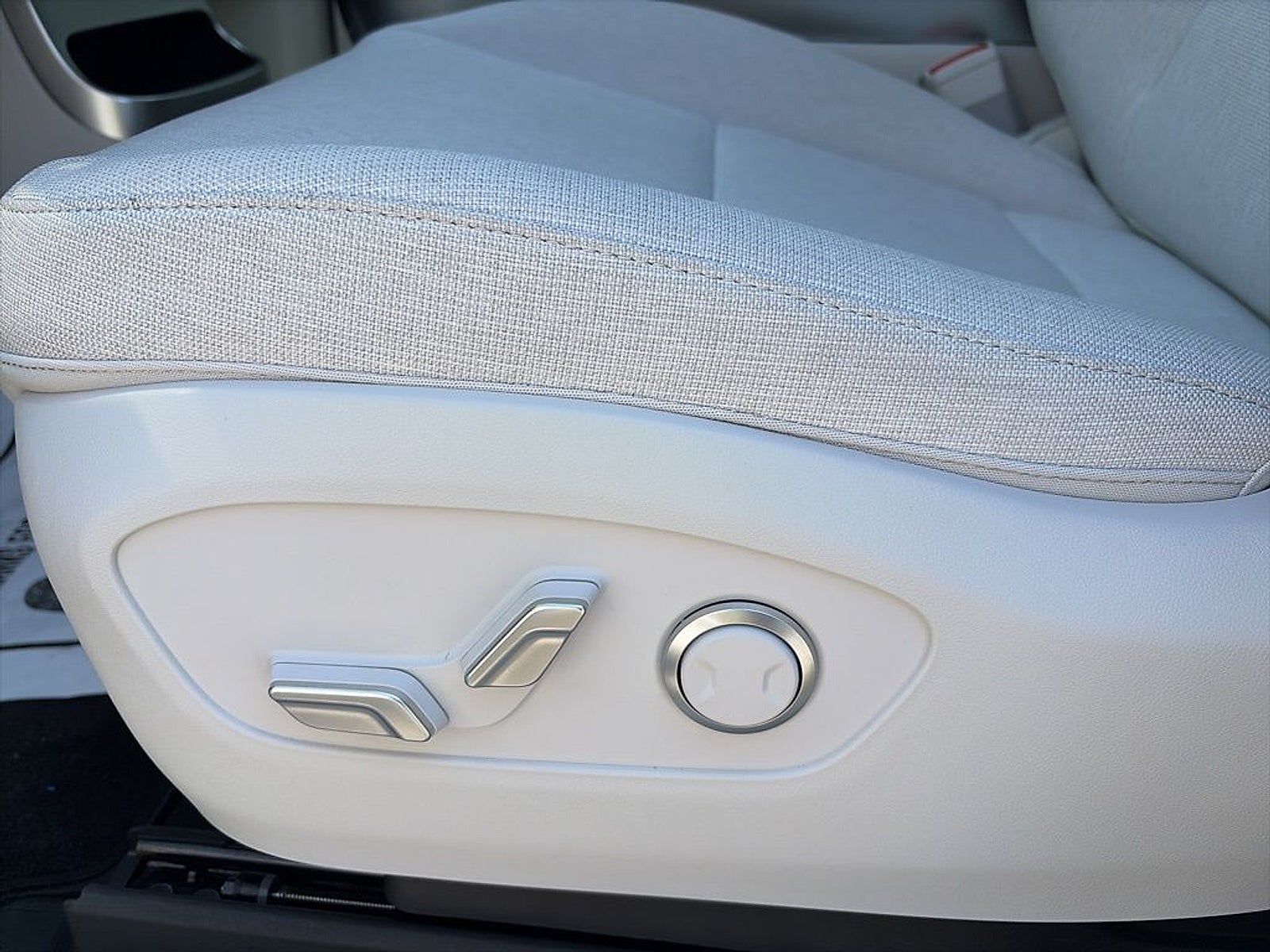 2026 Hyundai IONIQ 9 SE