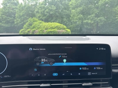 2024 Hyundai Kona Electric SEL