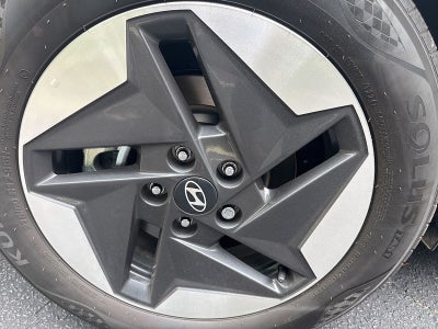2024 Hyundai Kona Electric SEL