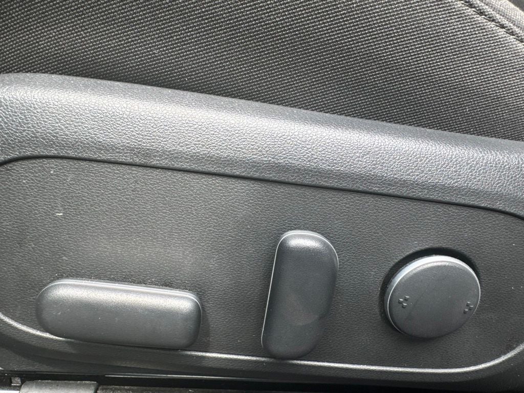 2024 Hyundai Kona Electric SEL