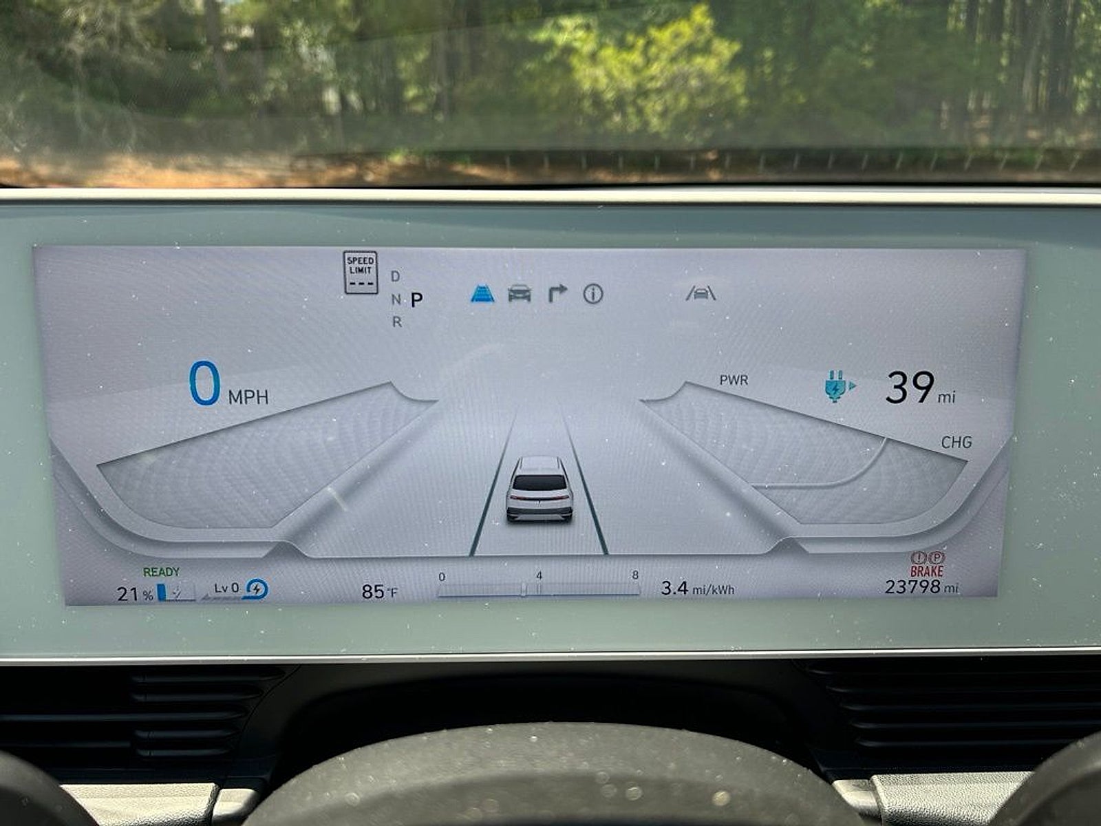 2024 Hyundai IONIQ 5 SE Standard Range