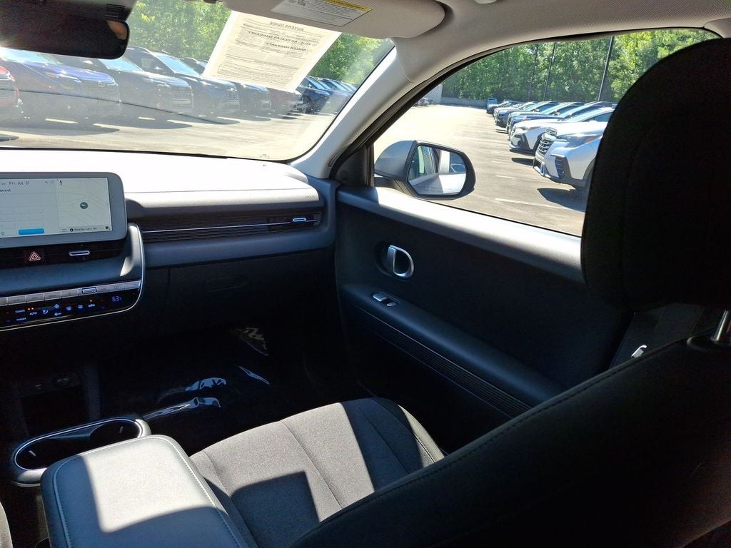 2024 Hyundai IONIQ 5 SEL