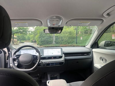 2024 Hyundai IONIQ 5 SEL