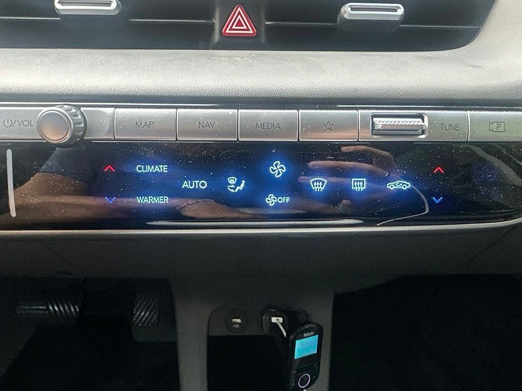 2024 Hyundai IONIQ 5 SEL
