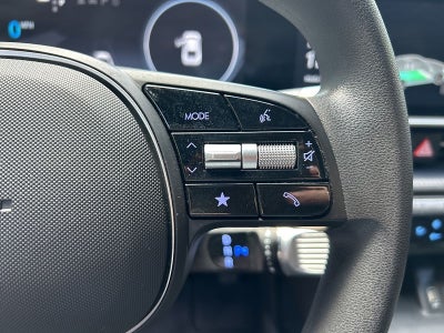 2025 Hyundai IONIQ 6 SE Standard Range