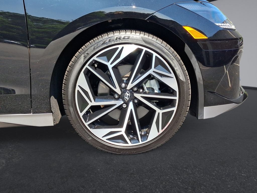 2024 Hyundai IONIQ 6 SEL