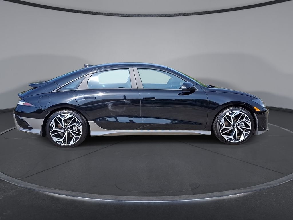 2024 Hyundai IONIQ 6 SEL