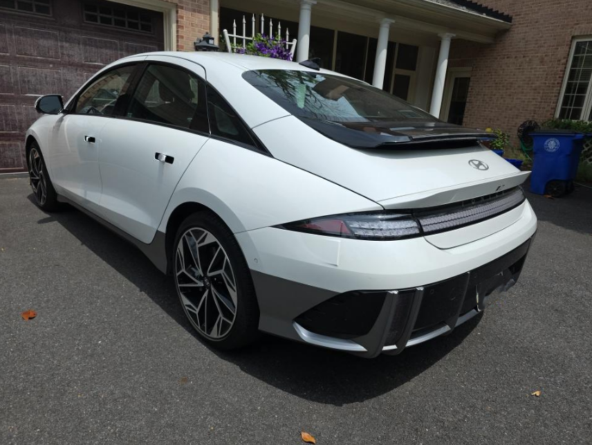 2023 Hyundai IONIQ 6 Limited