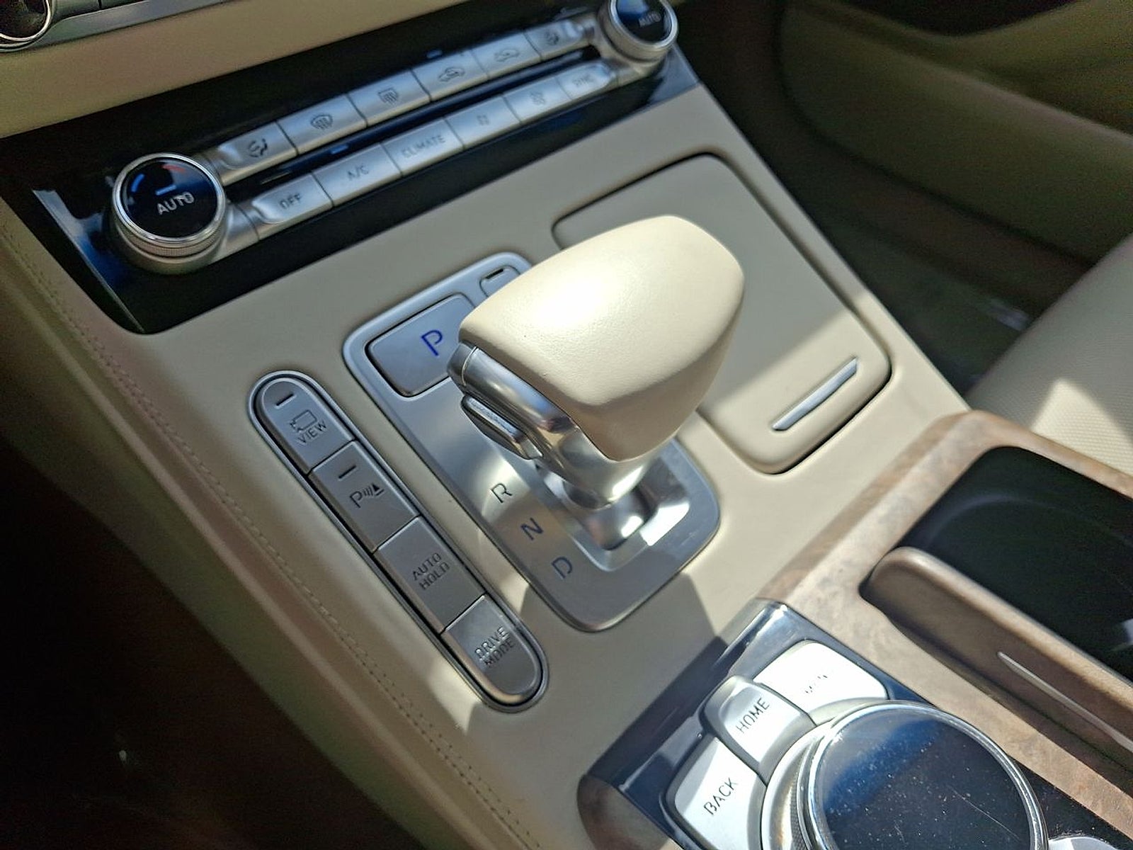 2020 Genesis G90 3.3T Premium AWD