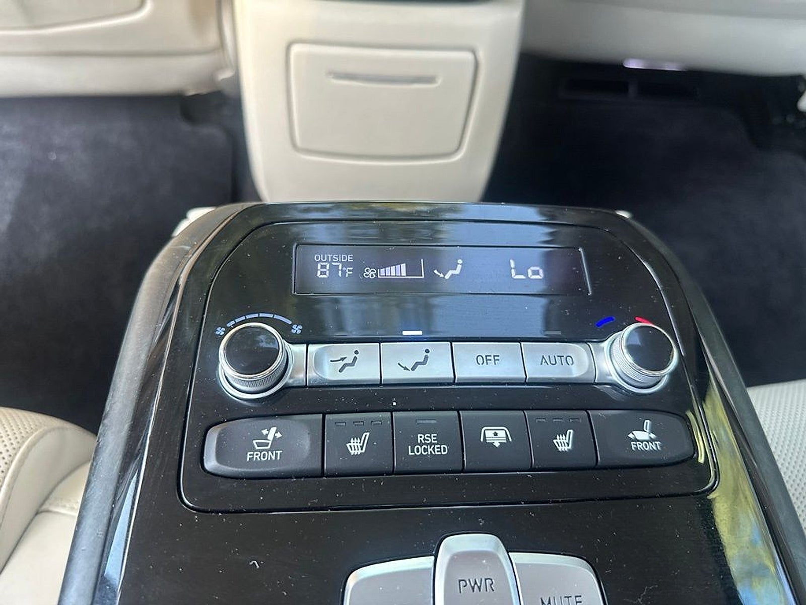 2021 Genesis G90 3.3T Premium RWD