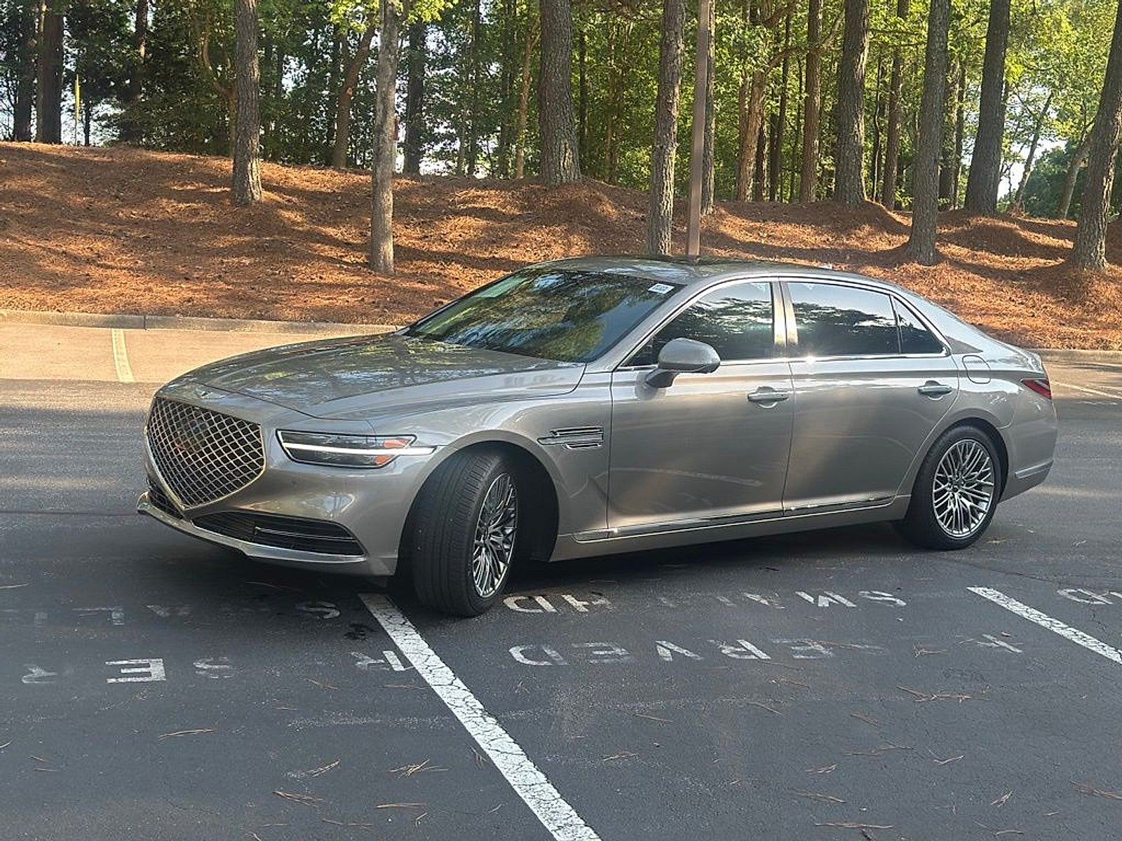2021 Genesis G90 3.3T Premium RWD