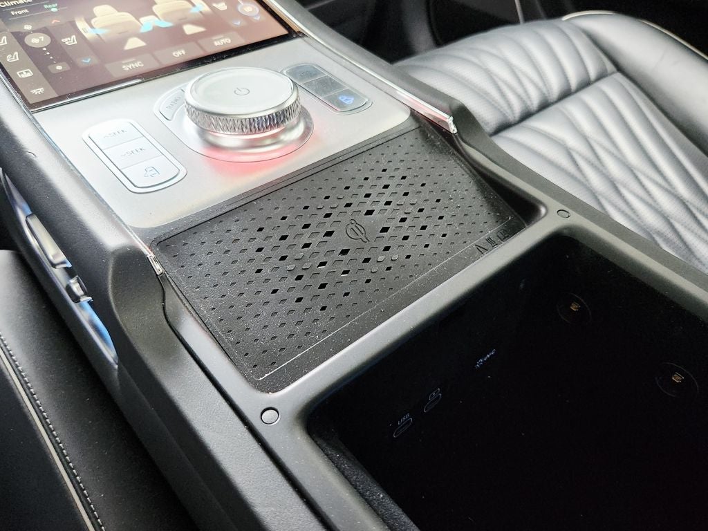 2024 Genesis G90 3.5T e-SC AWD