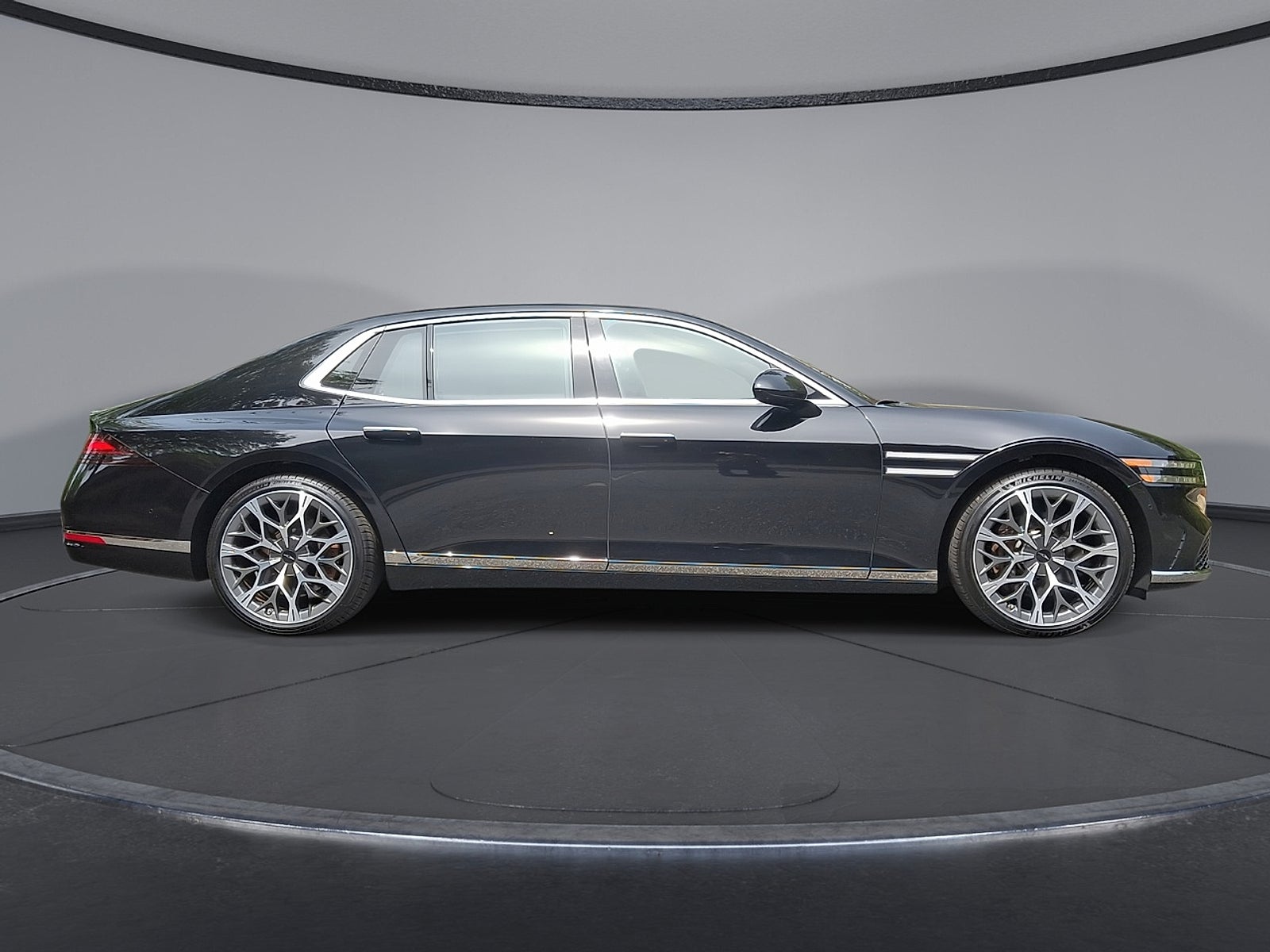 2024 Genesis G90 3.5T e-SC AWD