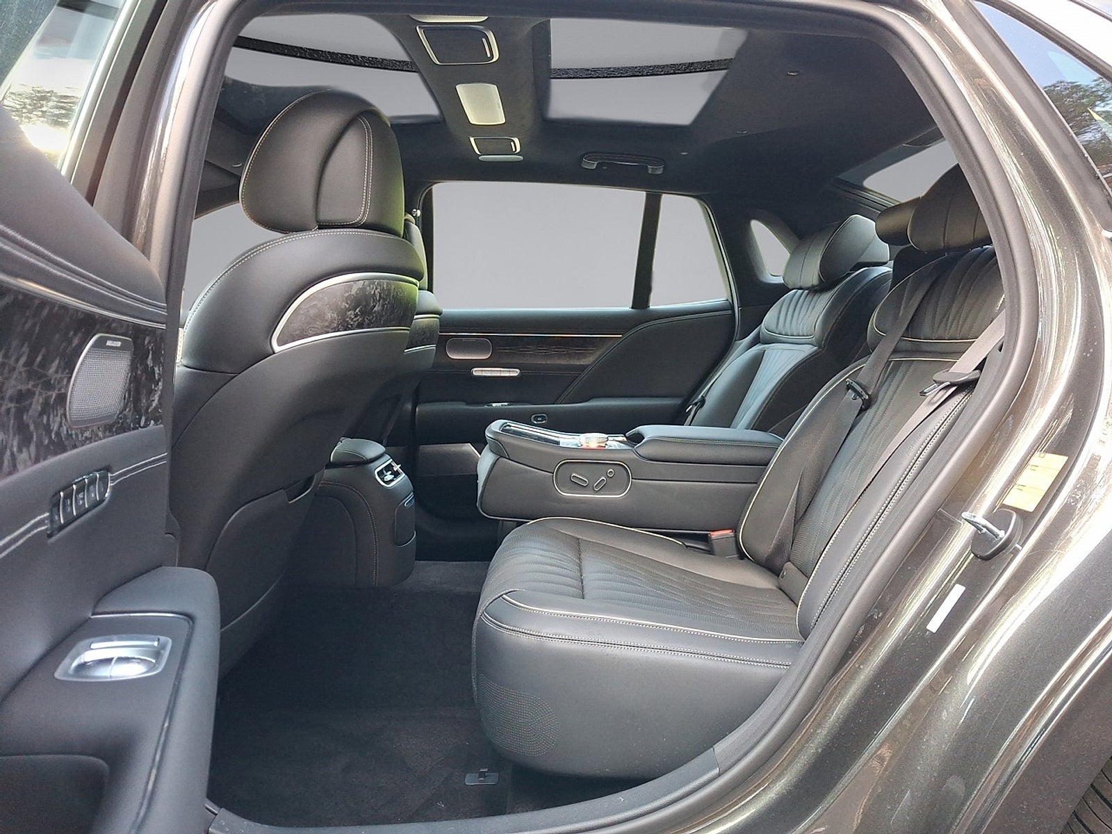 2025 Genesis G90 3.5T e-SC AWD