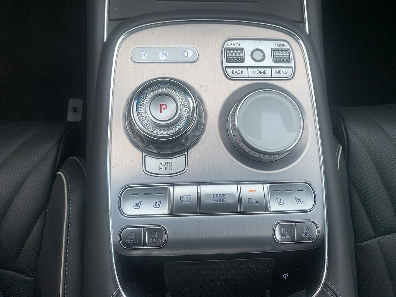 2025 Genesis G90 3.5T e-SC AWD