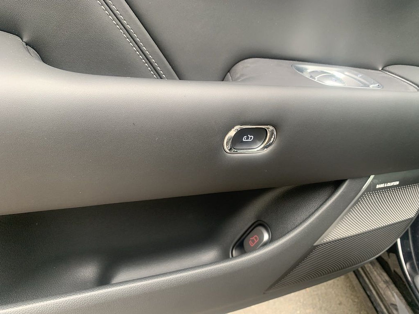 2025 Genesis G90 3.5T e-SC AWD