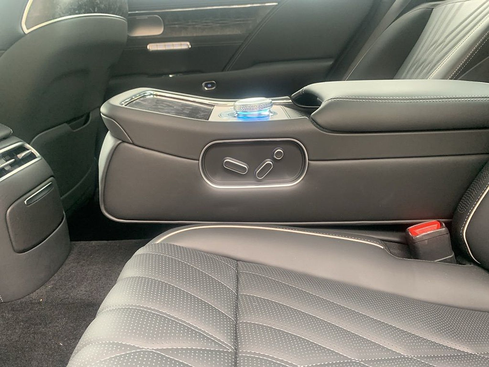 2025 Genesis G90 3.5T e-SC AWD