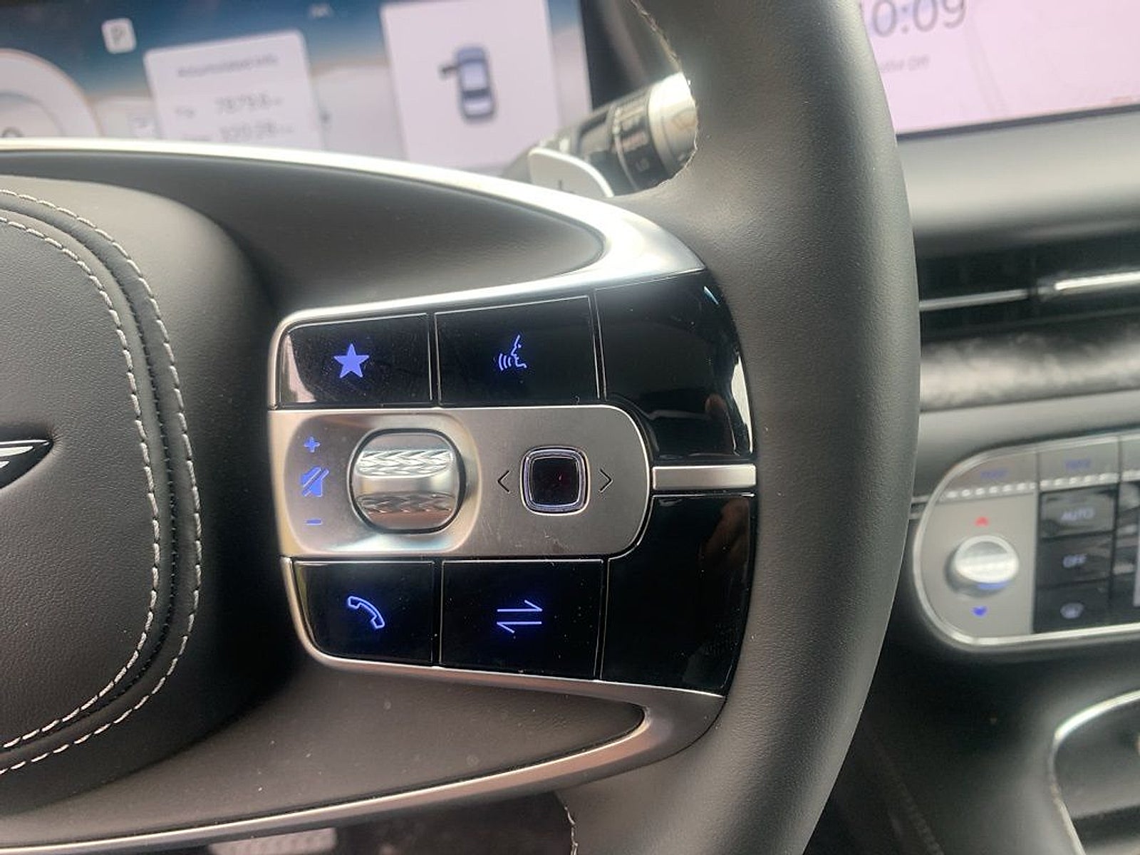 2025 Genesis G90 3.5T e-SC AWD