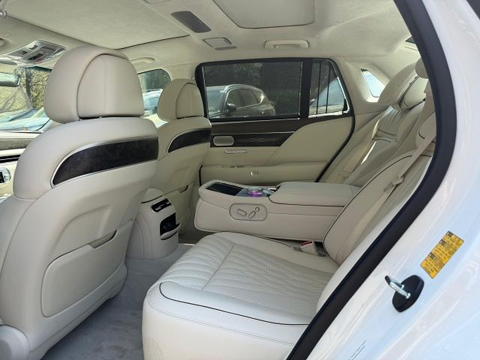 2025 Genesis G90 3.5T e-SC AWD