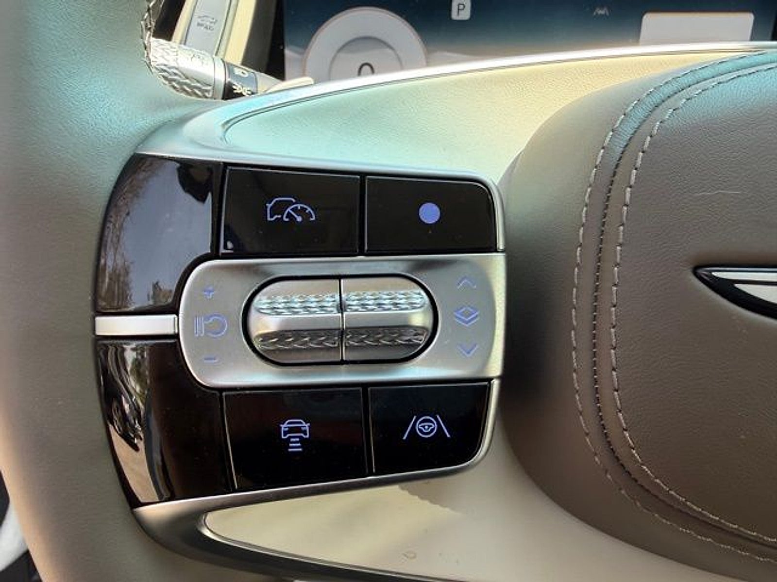 2025 Genesis G90 3.5T e-SC AWD