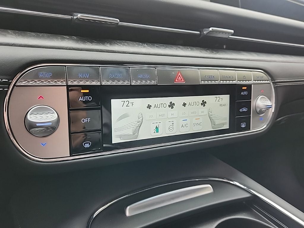 2024 Genesis G90 3.5T e-SC AWD