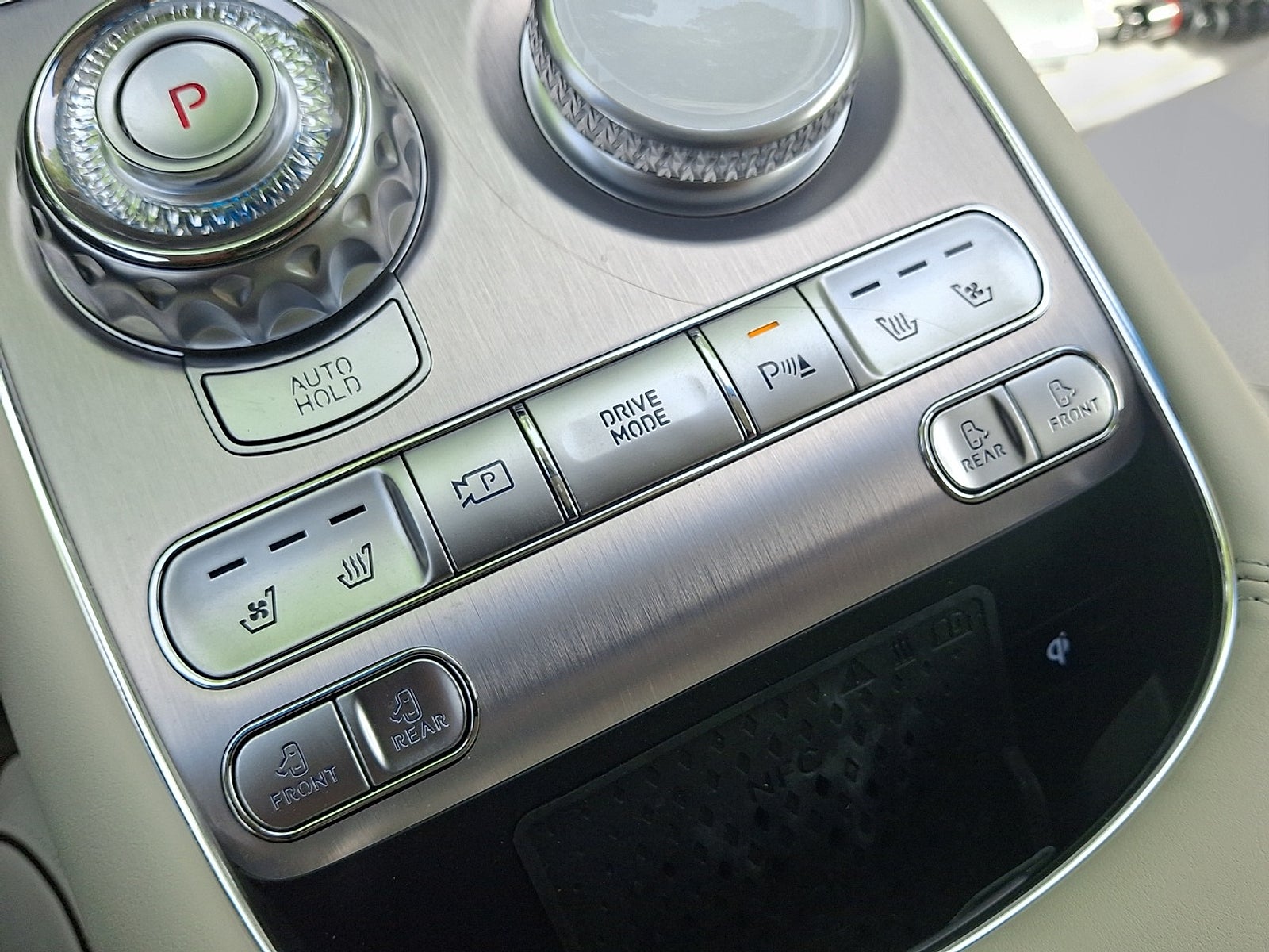 2025 Genesis G90 3.5T e-SC AWD