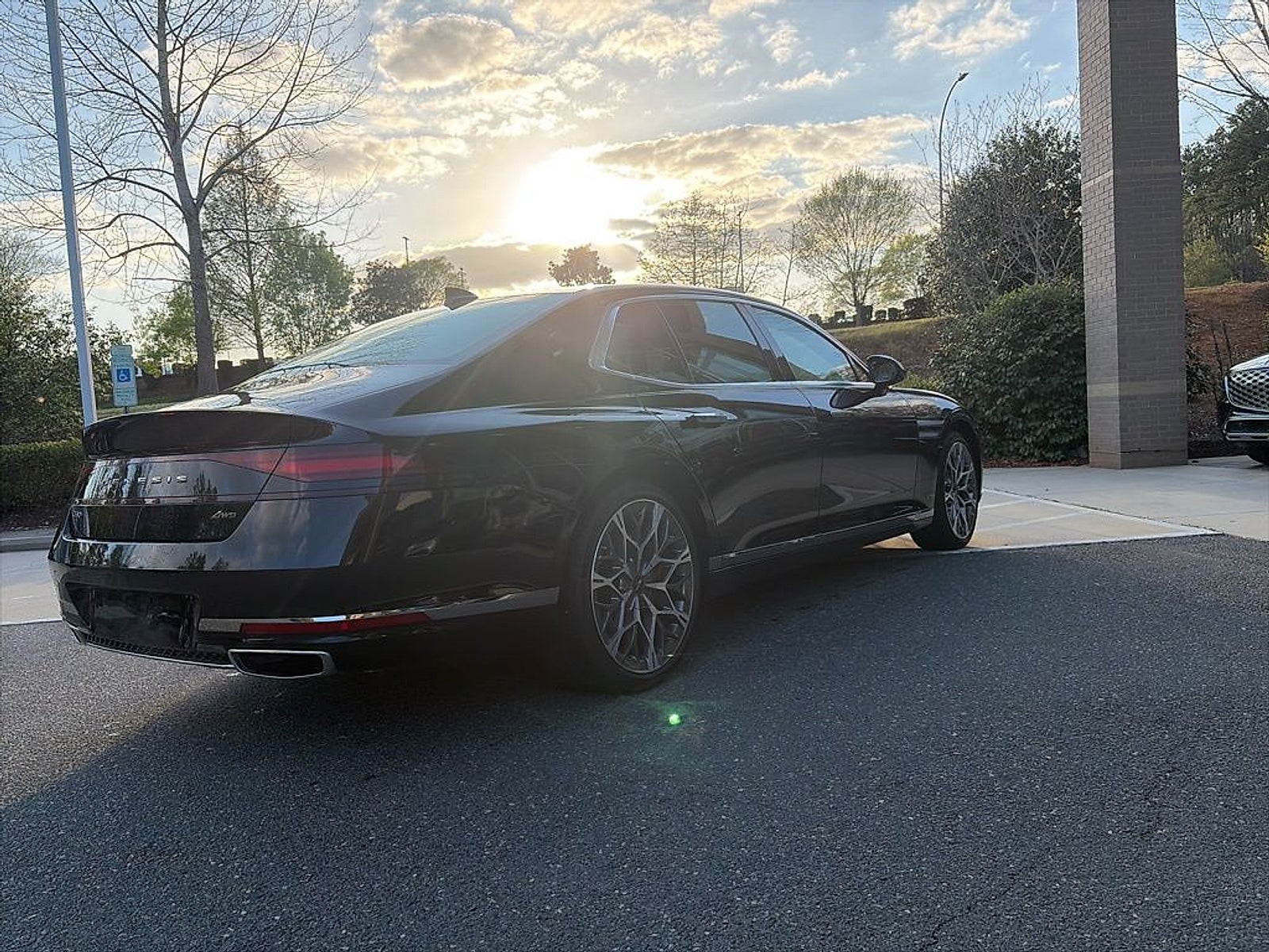 2025 Genesis G90 3.5T e-SC AWD