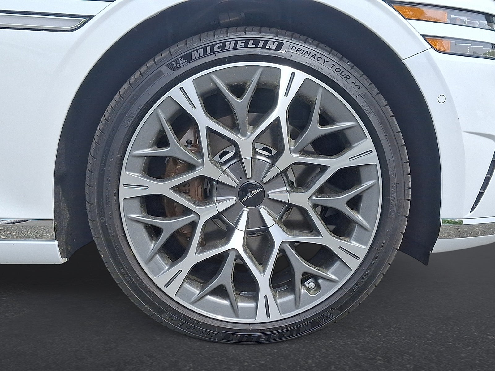 2025 Genesis G90 3.5T e-SC AWD