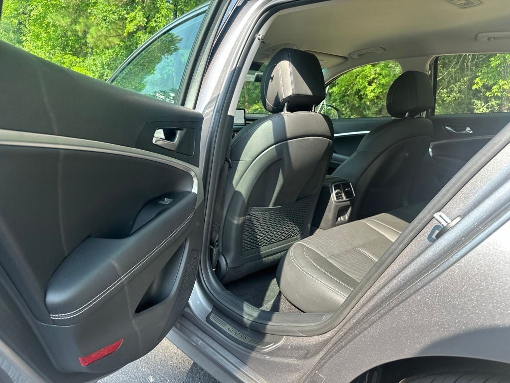 2026 Genesis G70 2.5T RWD