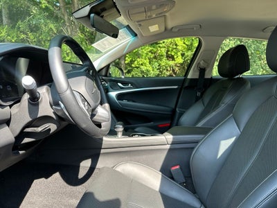 2026 Genesis G70 2.5T RWD