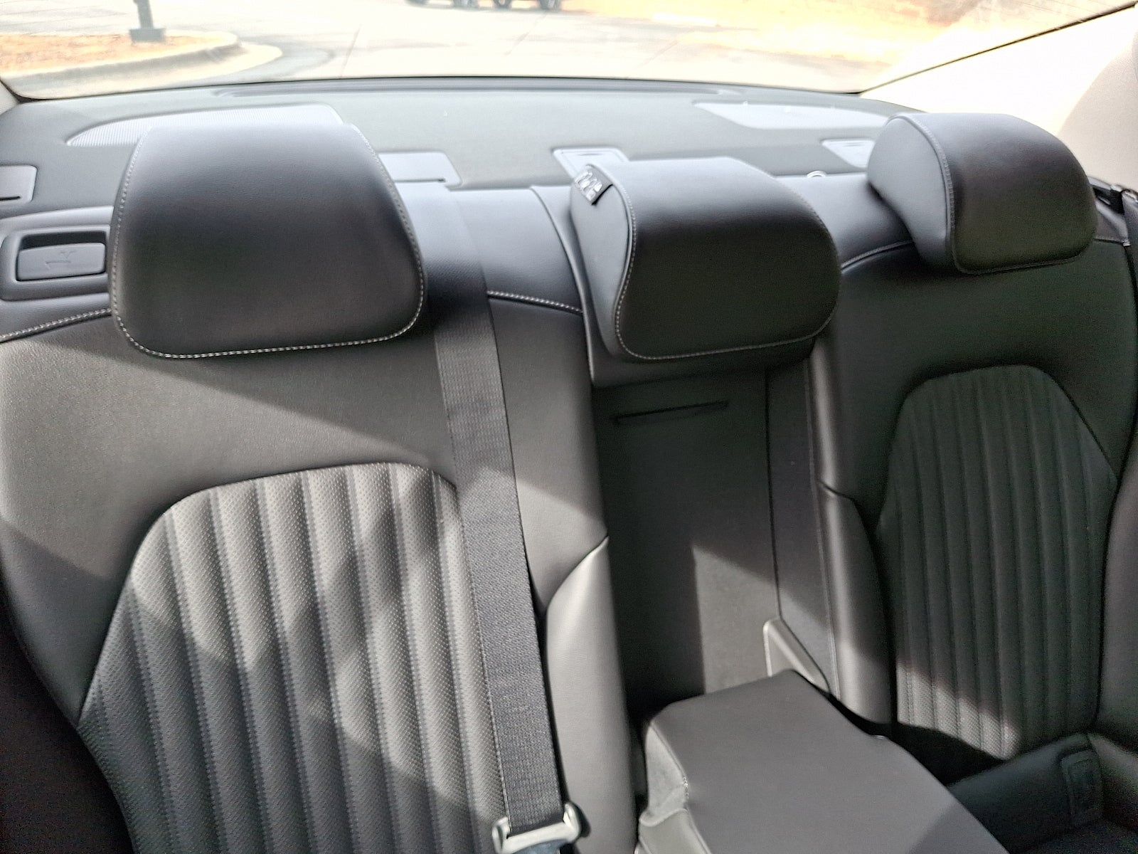 2026 Genesis G70 2.5T RWD Prestige