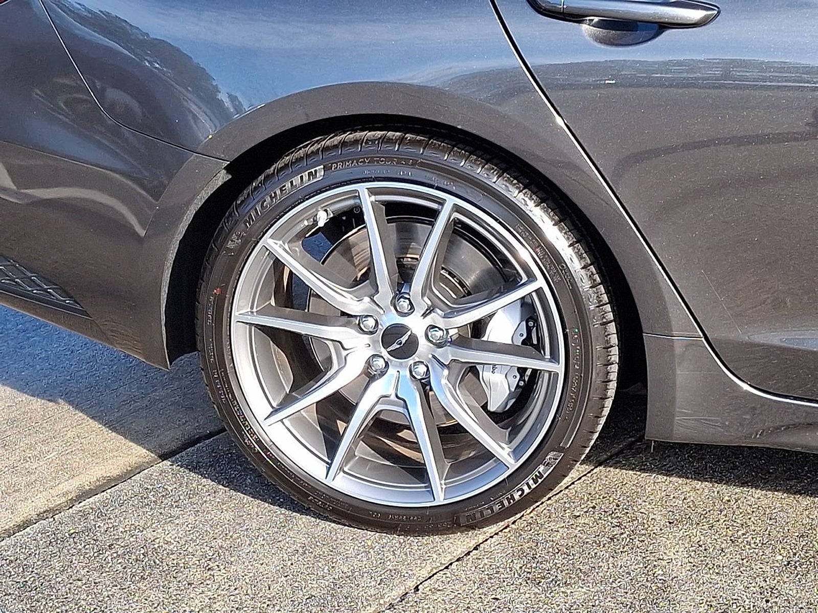 2026 Genesis G70 2.5T RWD Prestige