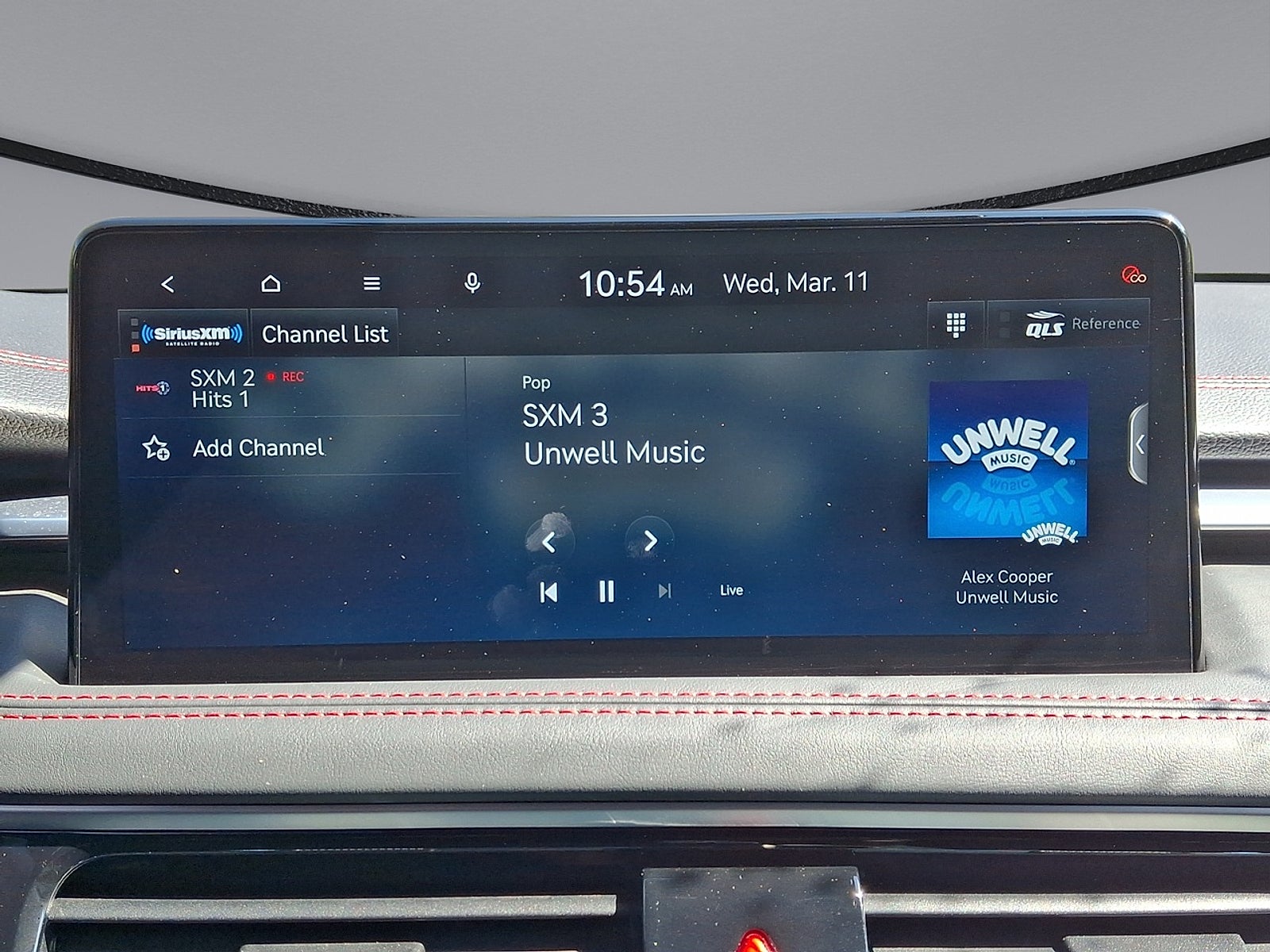 2025 Genesis G70 2.5T RWD