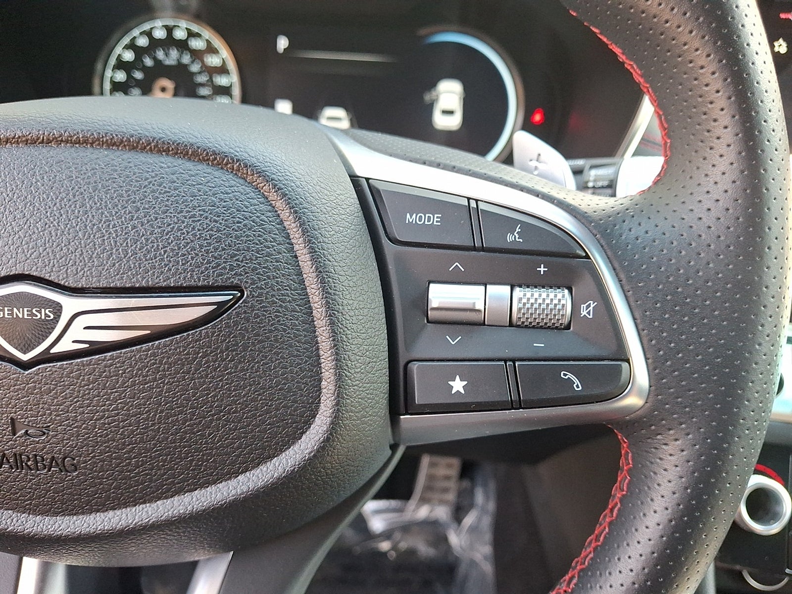 2025 Genesis G70 2.5T RWD